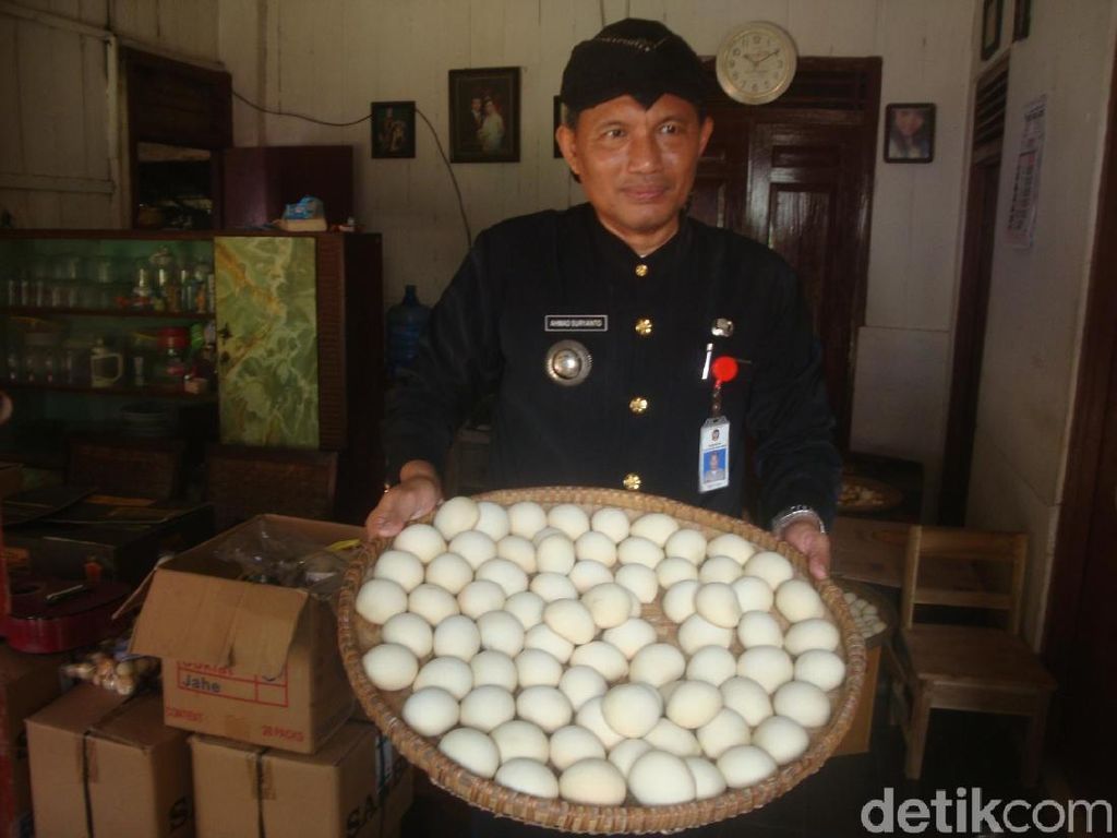 Begini Proses Pembuatan Nopia, Camilan Manis Khas Banyumas
